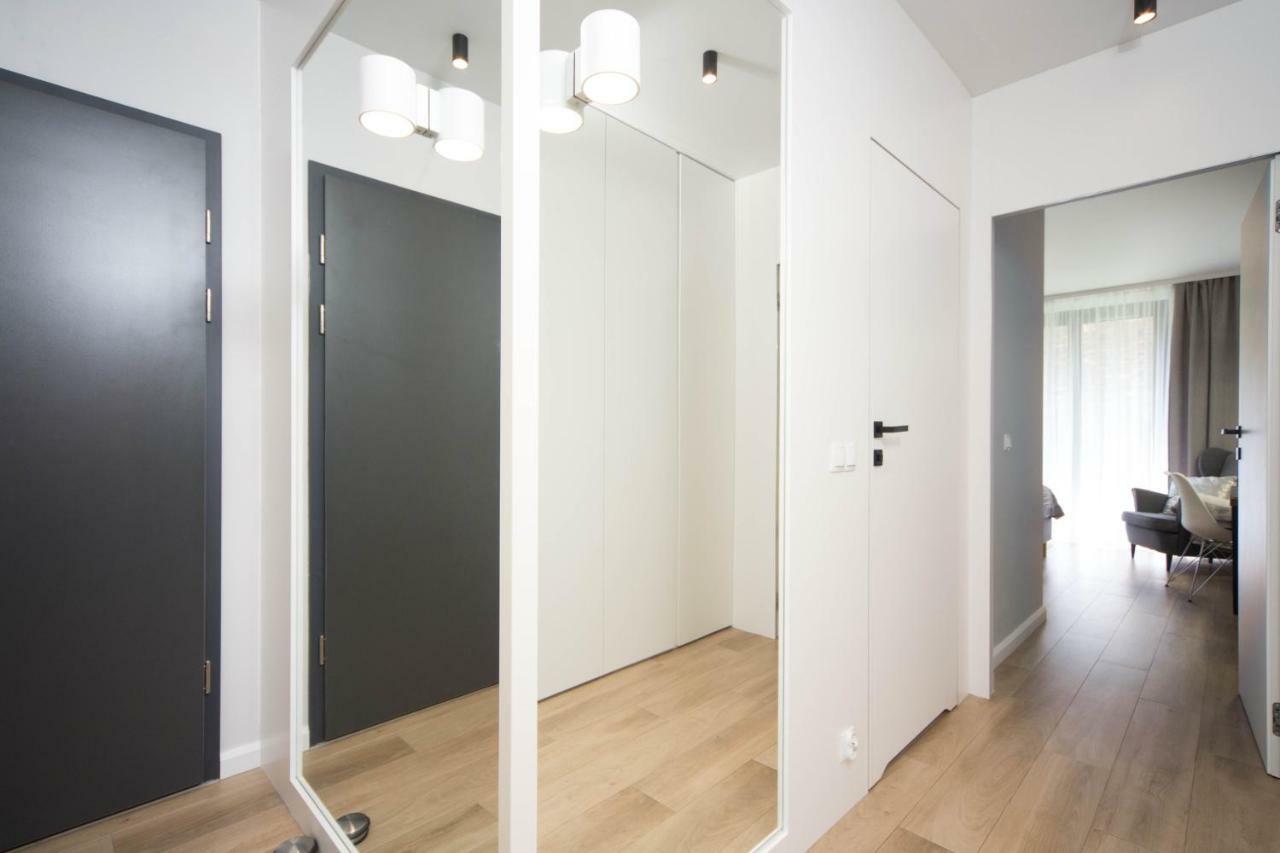 Jacuzzi Apartments Krakow Luaran gambar