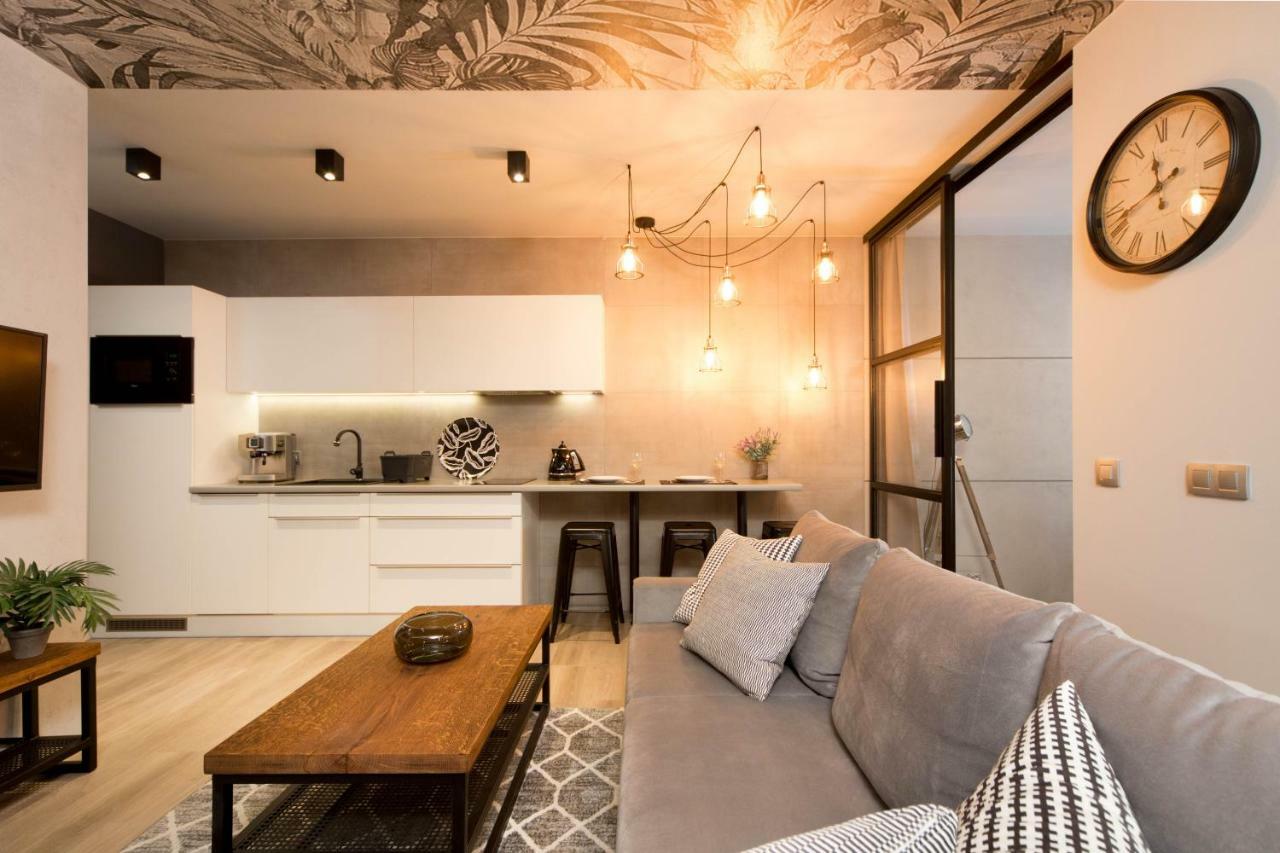 Jacuzzi Apartments Krakow Luaran gambar