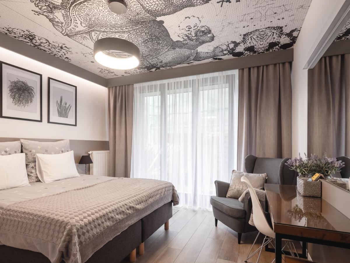 Jacuzzi Apartments Krakow Luaran gambar