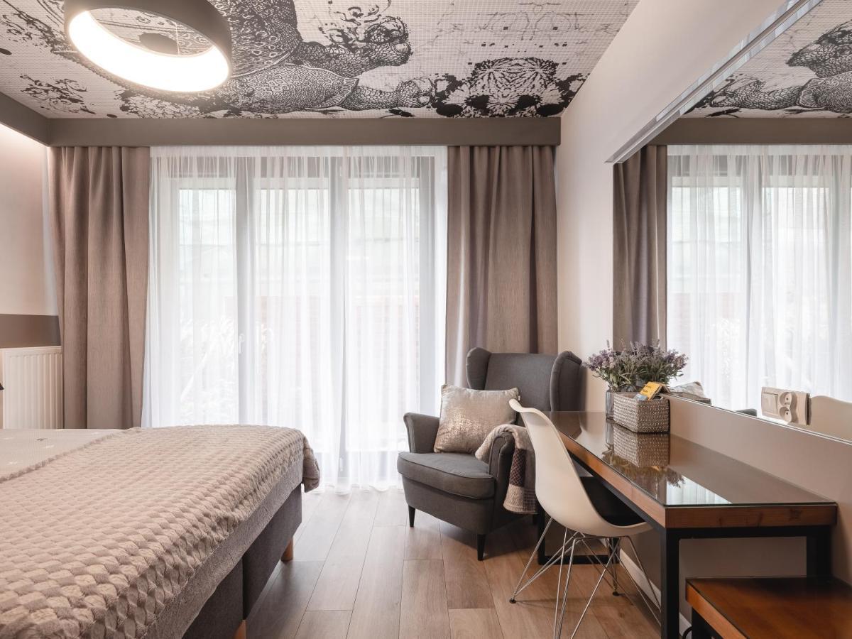 Jacuzzi Apartments Krakow Luaran gambar